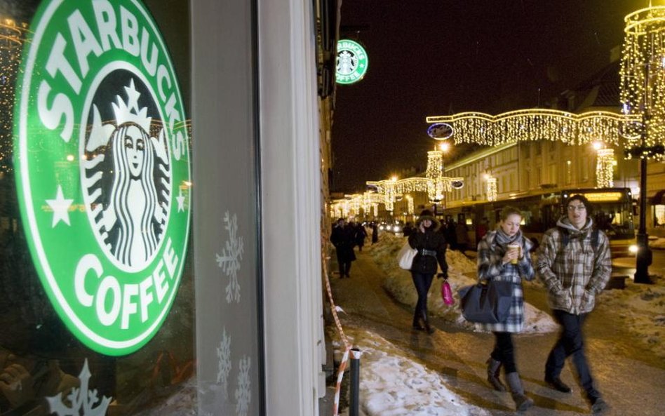 Starbucks przenosi centralę do Londynu