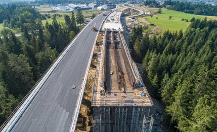 Budowa dróg miałaby pochłaniać 23–24 mld zł rocznie.  Ale firmy budowlane nie zdołają ponieść tak du