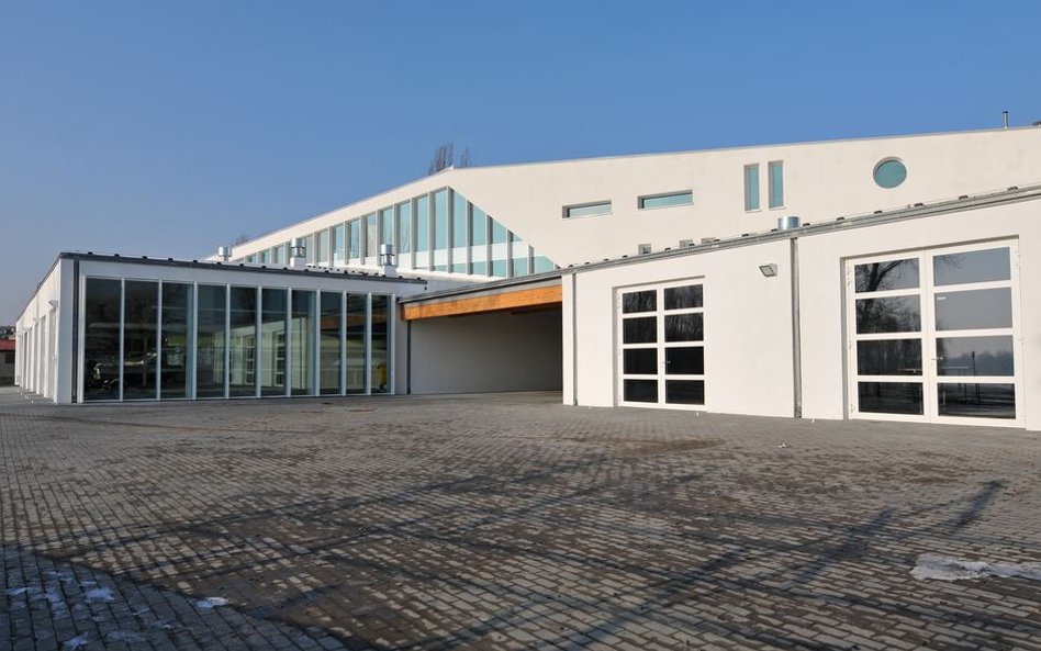 Nowa baza jest wyposażona w nowoczesny sprzęt treningowy.