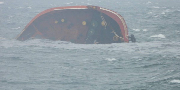 Filipiński tankowiec zatonął u wybrzeży Manili. „Olbrzymia katastrofa ekologiczna”