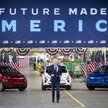 Joe Biden w zakładzie produkującym samochody elektryczne General Motors Factory ZERO, Detroit, listo