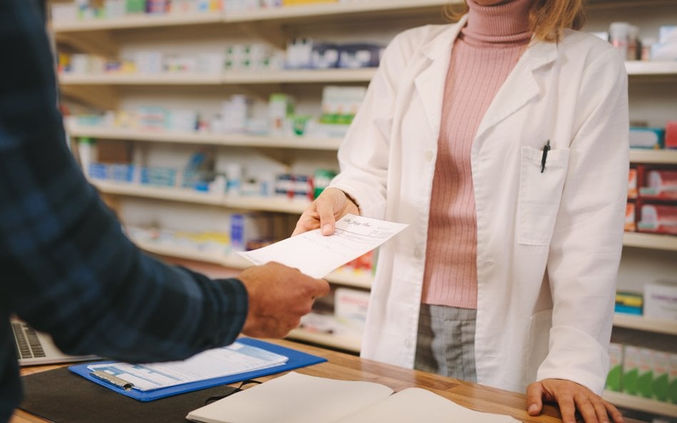 Zmiany w zasadach realizacji recept budzą obawy branży farmaceutycznej