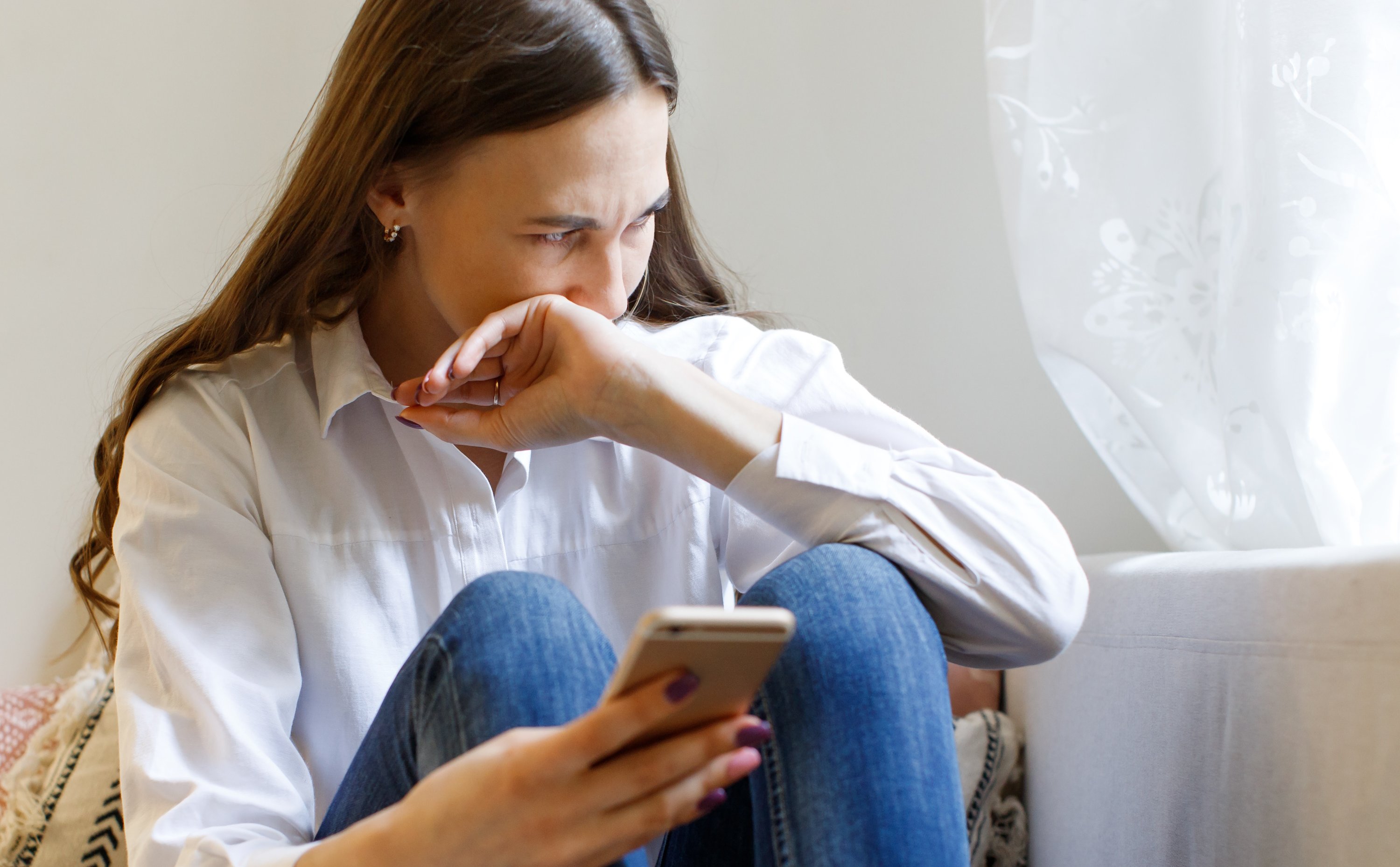 Stalking odciska piętno nie tylko na psychice ofiary. Lekarze ostrzegają