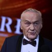 Reżyser Jerzy Skolimowski na 24. Gali Polskich Nagród Filmowych w Teatrze Polskim w Warszawie