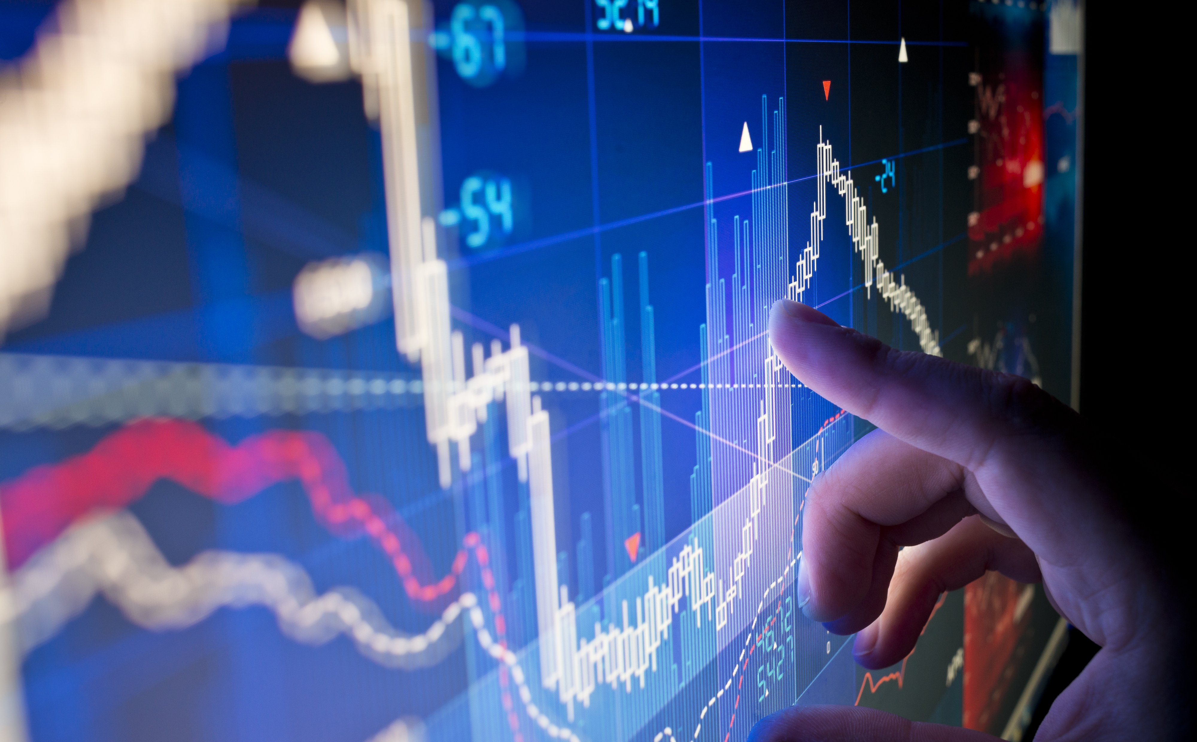 Rynkowe nerwy na starcie miesiąca. W tle kruszcze i agenci AI