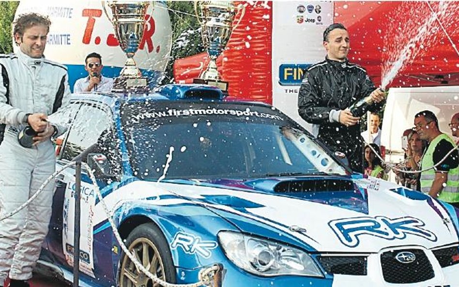 Robert Kubica i jego pilot Giuliano Manfredi na mecie rajdu Ronde Gomitolo di Lana