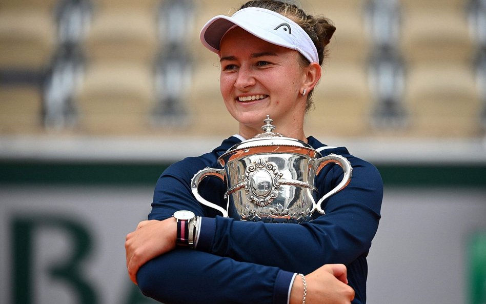 25-letnia Czeszka Barbora Krejcikova wygrała w Paryżu w singlu i deblu. Ostatnią, której się to udał