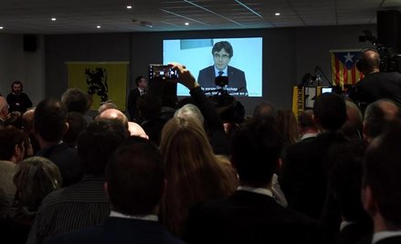 Trybunał konstytucyjny uznał, że Carles Puigdemont nie może rządzić Katalonią z brukselskiego wygnan