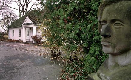 Zobaczymy tylko starą ekspozycję w dworku. Reszta zamknięta