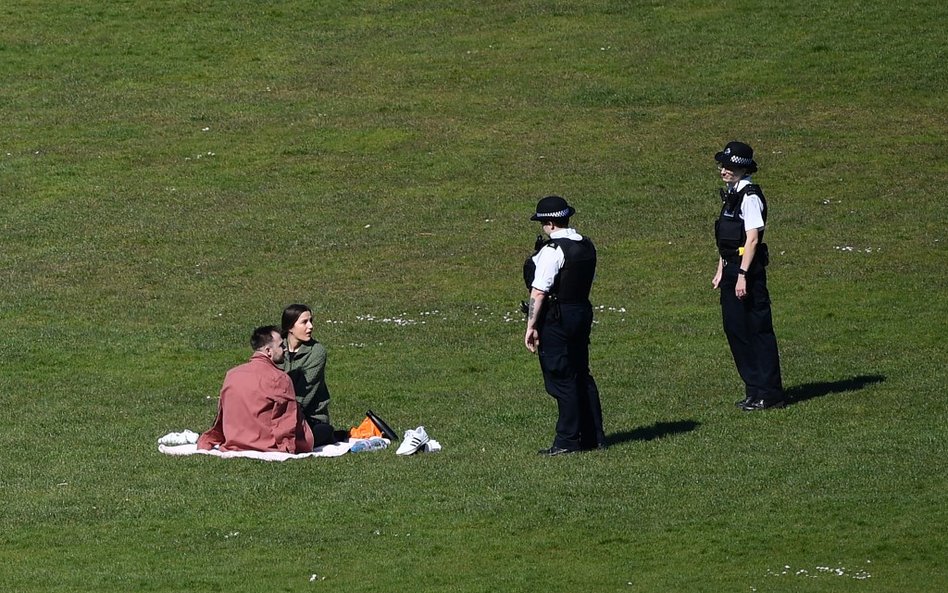 Londyn: 3 tysiące osób w Brockwell Park