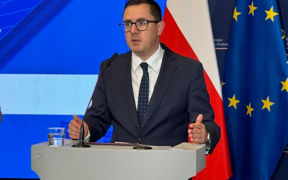 Minister energii Miłosz Motyka