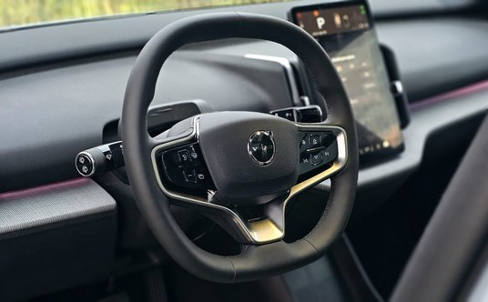 Volvo EX30 Cross Country