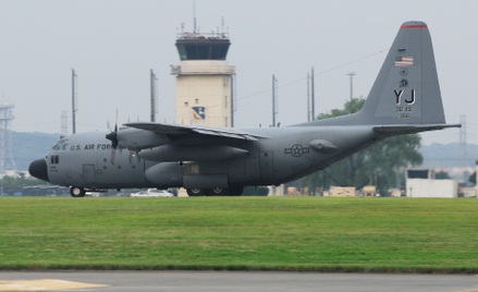 Amerykański samolot transportowy Lockheed Martin C-130H Hercules