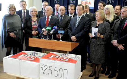 W 2015 r. na Podkarpaciu PiS zebrało 125,5 tys. podpisów pod kandydaturą Andrzeja Dudy. W całej Pols