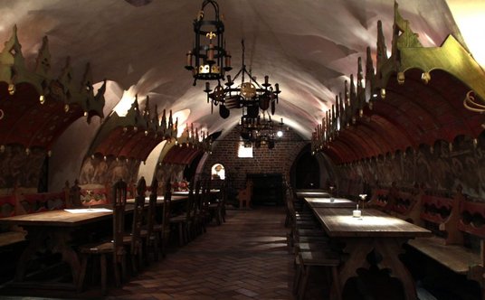 "Wnętrze Piwnicy Świdnickiej we Wrocławiu"