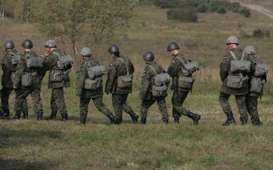 W Narodowych Siłach Rezerwowych jest teraz ponad 2 tys. żołnierzy. Na razie nie wiadomo, jaka będzie