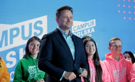 Buława w plecaku Trzaskowskiego. „Czeka na swój czas”