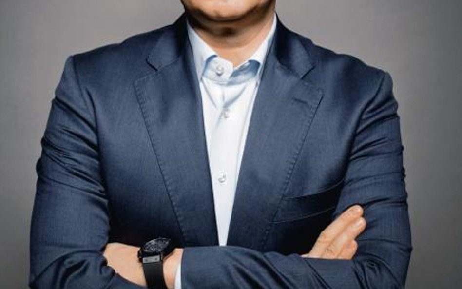 Dariusz Miłek prezes CCC Obuwnicza firma z Polkowic jest na zakupach. Gros pieniędzy przeznacza na z