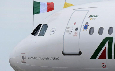 Samolotem Alitalii udał się z wizytą do Egiptu papież Franciszek