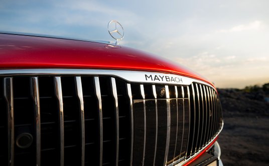 Mercedes Maybach SL 680