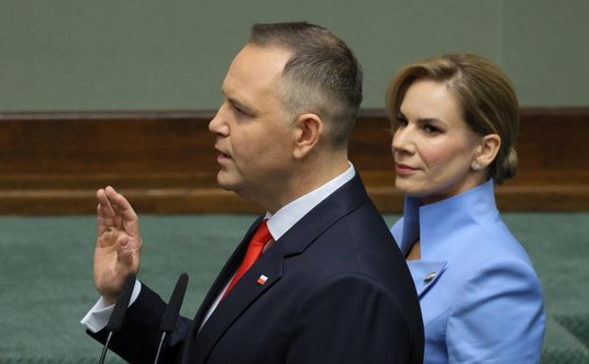 6 sierpnia 2025 r. Moment zaprzysiężenia Karola Nawrockiego