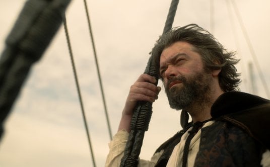 Jack Bannell w roli Caravaggia