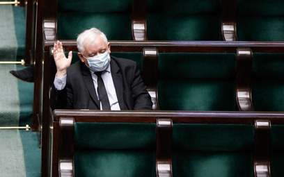 Sejm przyjął kontrowersyjną poprawkę w regule wydatkowej