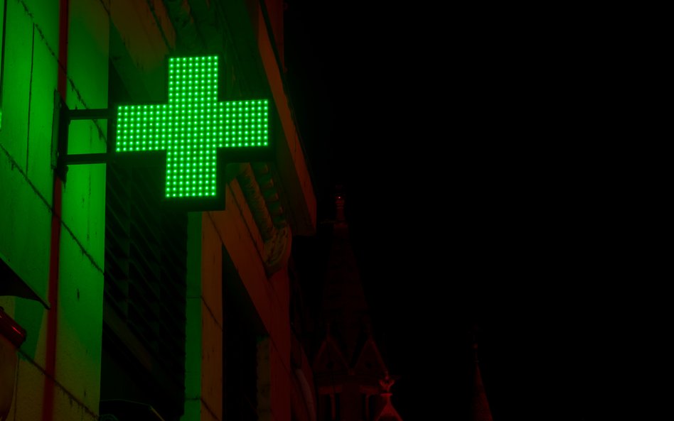 W Warszawie można znaleźć sporo aptek i placówek medycznych otwartych w święta