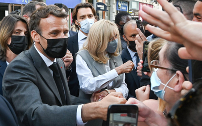 Francja: Spoliczkował Macrona. Skazany na 4 miesiące więzienia