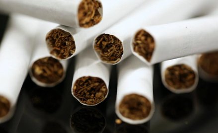 Tytoniowe zapasy solą w oku Brukseli