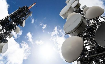Maszty nadawcze telefonii komórkowej staną bez pozwolenia
