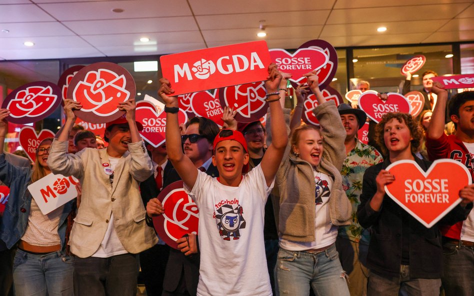 Szwecja skręca w lewo. Opozycja wygrywa wybory, ale rząd nie jest przesądzony