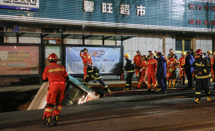 Chiny: Autobus wpadł do leja krasowego. Nie żyje sześć osób