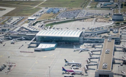 Budapesztańskie lotnisko nie daje szans rywalom