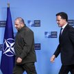 Sekretarz generalny NATO Mark Rutte i minister obrony Ukrainy Rustem Umerow podczas konferencji mini