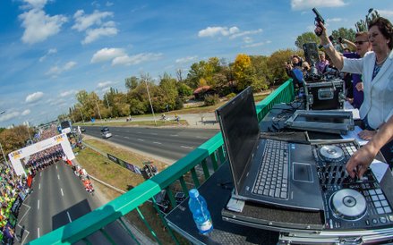 Po raz ósmy odbył się jeden z najpopularniejszych biegów masowych w Polsce - „Biegnij Warszawo".