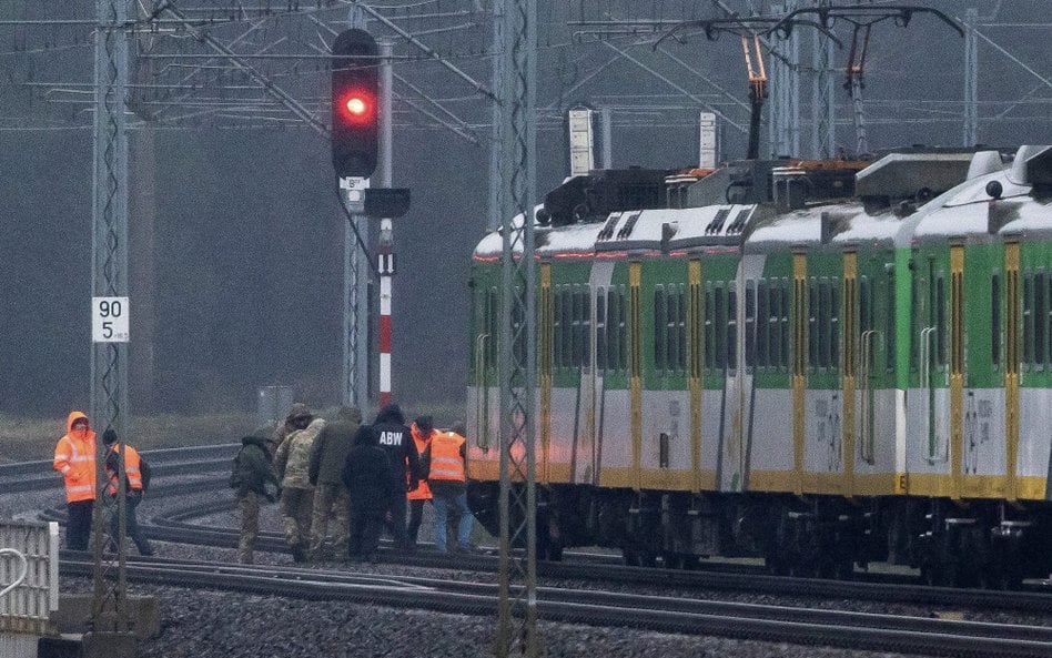 Dywersanci, którzy w listopadzie 2025 r. pod Garwolinem wysadzili fragment szyn na trasie Warszawa–L