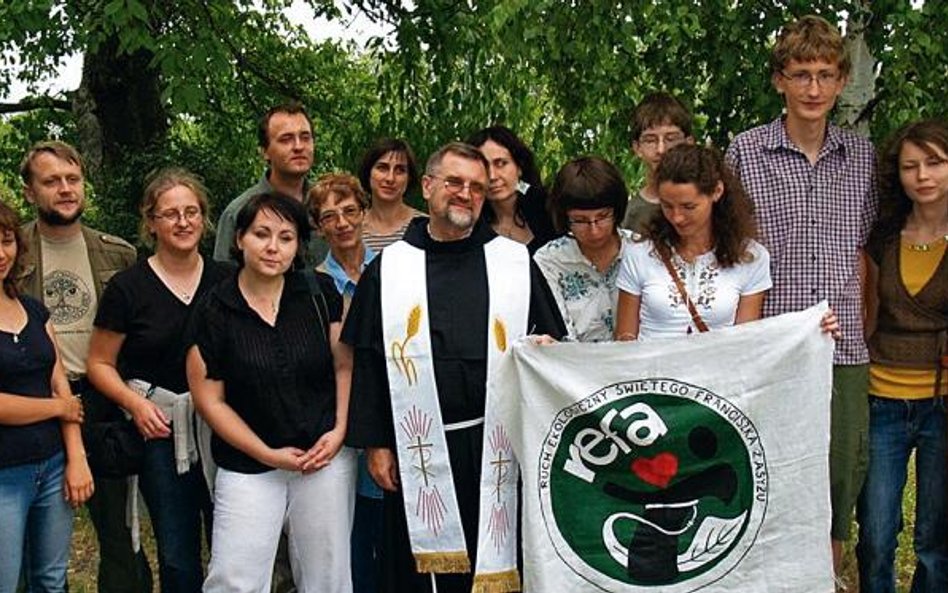 Z inicjatywy Ruchu Ekologicznego św. Franciszka z Asyżu otwarto w Polsce pierwszy ogród św. Francisz