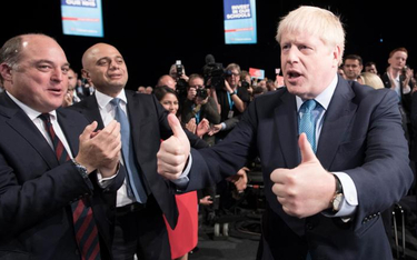 Na zjeździe torysów w Machesterze przemówienie Borisa Johnsona przyjęto z entuzjazmem. Na zdjęciu ob