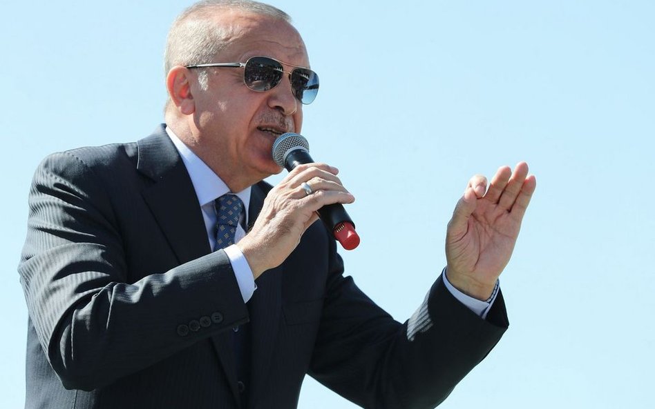 Erdogan: Walczyć z islamofobią jak z antysemityzmem
