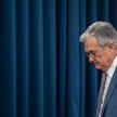 Fed obiecuje trzymać stopy blisko zera