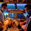 Na symulatorach można się uczyć latać airbusami i na boeingami