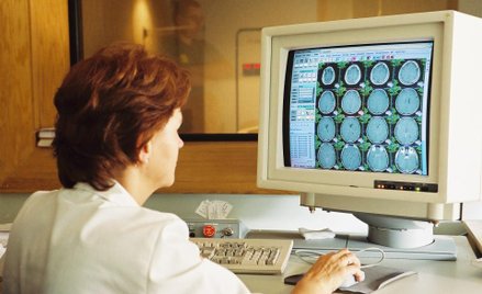 Elektroniczna dokumentacja medyczna wchodzi do polskich szpitali