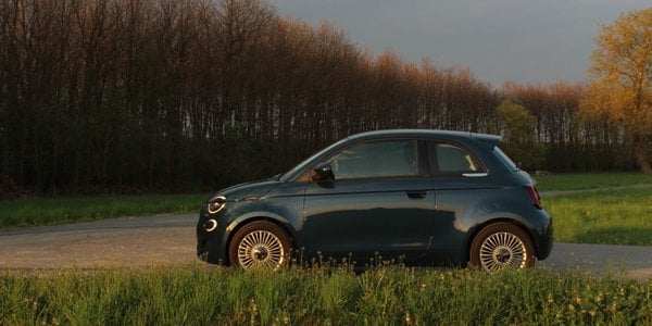 Fiat 500 Hybrid — stylowy miejski samochód w przystępnej cenie