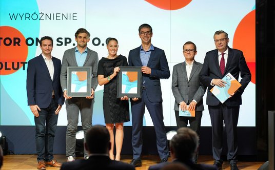 Wyróżnienia w kategorii "Start-up z potencjałem Polska–Świat – projekt" odbierają Tomasz Rudolf oraz