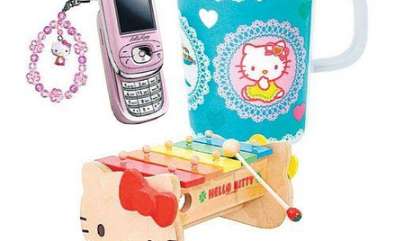 Na świecie emblemat Hello Kitty pojawia się na ponad 22 tysiącach różnych produktów. Na zdjęciu: tel