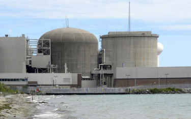Elektrownia jądrowa w Pickering nad jeziorem Ontario jest jedną z największych na świecie
