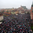 3.10.2016. "Czarny poniedziałek" w Warszawie. W całej Polsce odbywa się protest przeciwko zaostrzeni