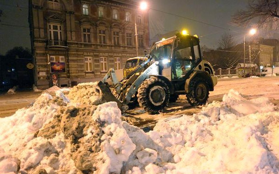 Kłopotliwy problem, czyli gdzie wywozić śnieg z ulic i chodników