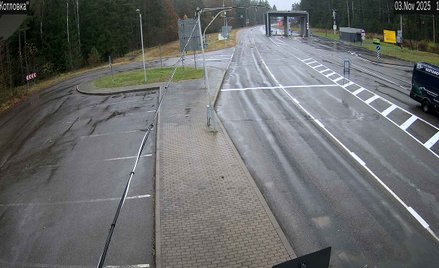 Opustoszałe przejście dla ciężarówek Kamiennyj Łog, 3 listopada 2025 roku